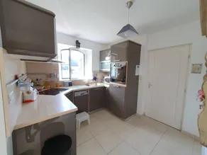 Holiday home with barbecue, terrace & garden | Next to the beach - Image 5