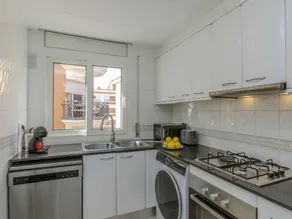 Apartment with terrace, garden & pool - Image 5