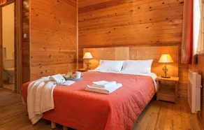 Children-friendly flat with sauna, terrace & pool - Image 3