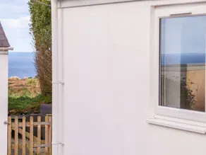Cottage with garden | Beach view | Pet-friendly - Image 2