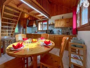 Charming gite with terrace & garden - Image 4