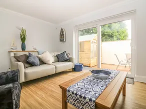 Family-oriented cottage with terrace, BBQ & garden | Beach view | Beach nearby | Pets allowed - Image 3