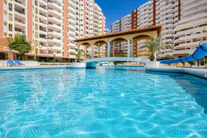 Appartement de vacances avec internet haut débit et piscine | Vue rivière - Image 2