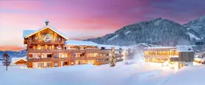 Apartment with heated pool, barbeque & sauna - Image 2