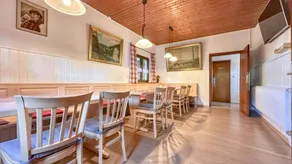 House with garden, terrace & BBQ - Image 4