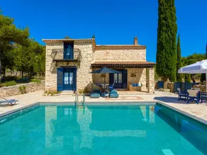Holiday home with terrace, garden & barbecue | Sea view - Image 4