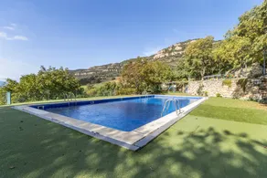 Wonderful apartment with terrace, garden & pool | Mountain view | Pets allowed - Image 2