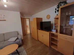 Apartment mit Garten und Pool | Bergblick - Image 3