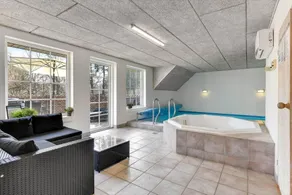 Family-friendly nice house with sauna, pool & jacuzzi | Pet-friendly - Image 5