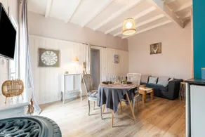 Cottage with jacuzzi, terrace & barbeque - Image 5