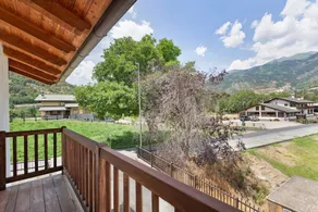 Comfort Studio with Mountain View, Private Balcony, and Wi-Fi - Image 3