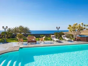 Villa mit privatem Pool - Image 3