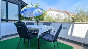 Holiday apartment with balcony, 350 m from the sea - Image 4