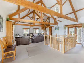 Cottage with terrace, pool & garden - Image 3