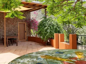 Respira by CanariApartment – Peaceful Nature Retreat with Wi-Fi and Air Conditioning - Image 5