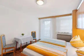 Ferienwohnung 'Waldheim Apt 5 6' mit Bergblick, Gemeinschaftsgarten und Wi-Fi - Image 5