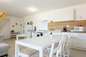Voll ausgestattetes Ferienhaus mit Whirlpool, Terrasse und Grill - Image 5
