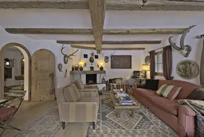 Apartment with terrace & garden - Image 2