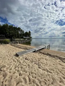 House | Lake view - Image 5