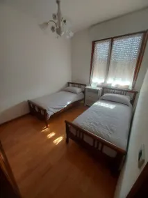 Pleasant house with terrace | Mountain view | Pet-friendly - Image 5