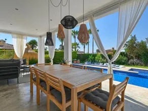Charming villa with private pool in Javea, near the beach - Image 4