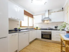 Children-friendly holiday home with terrace, garden & private pool - Image 4