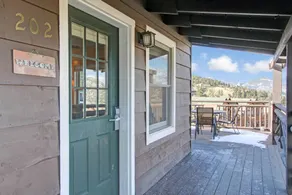 Appartement en copropriété avec piscine | Vue montagne - Image 2