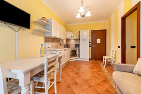 Fully equipped apartment with pool, garden & terrace | Mountain view | Dogs allowed - Image 3