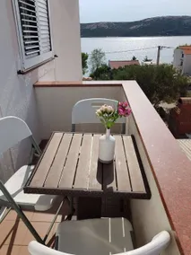 Holiday apartment with barbeque | Sea view - Image 2