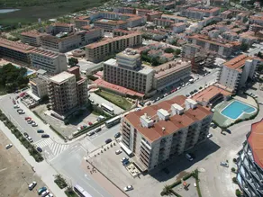 Appartement de vacances avec terrasse et piscine - Image 5