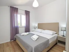 Flat with 1 room for 4 persons - Image 5