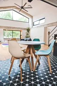 Ferienhaus mit Terrasse, Garten und Whirlpool - Image 3