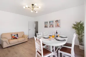 Appartement avec internet haut débit et terrasse | Vue ville - Image 5