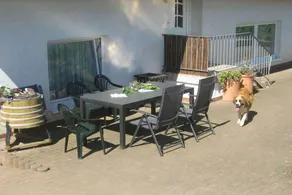Holiday home with terrace - Image 5