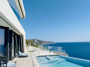 House with barbecue, terrace & garden - Image 2