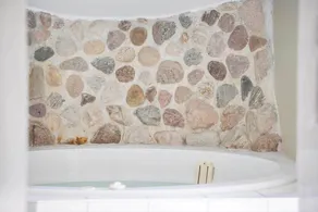 Holiday home with sauna, barbecue & hot tub - Image 3
