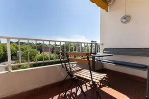 Cosy apartment with Balcony near the Beach - Image 2