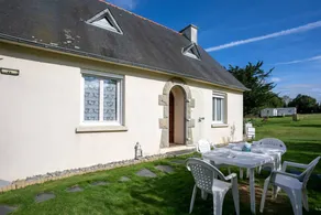 Nice holiday home with garden, terrace & barbeque | Pets allowed - Image 2