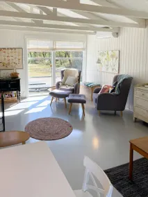 Holiday home with terrace & BBQ - Image 3