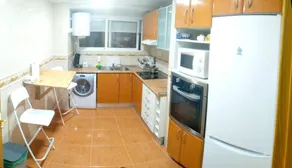 Tolles Privatzimmer mit Terrasse - Image 4