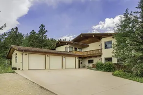 H7 at Hope Mountain -- 6-Bedroom Retreat Home at Allenspark Colorado home - Image 3