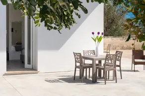 Casa con jardín - Image 2