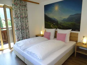 Children-friendly flat | Mountain view | Next to the ski - Image 3