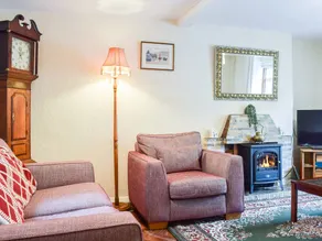 Children-friendly cottage with garden | River view | Dogs allowed - Image 4