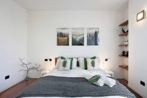 Flat with garden - Image 3
