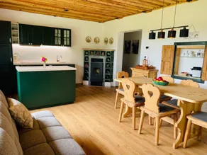 Fully equipped charming holiday home with BBQ, garden & terrace | Nature view | Dogs allowed - Image 2
