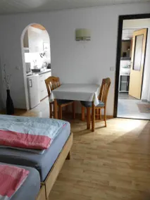 Appartement avec barbecue et terrasse - Image 5