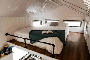 Tiny House Glamping in New South Wales near Werakata National Park - Image 5