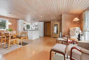 House with barbecue - Image 4