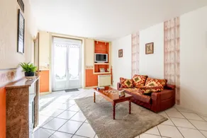 Children-friendly cottage with garden & terrace - Image 2
